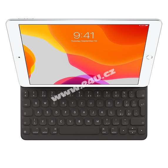 EDU Apple Smart Keyboard k iPadu (7. a 8. generace) a iPadu Air (3. generace) – český
